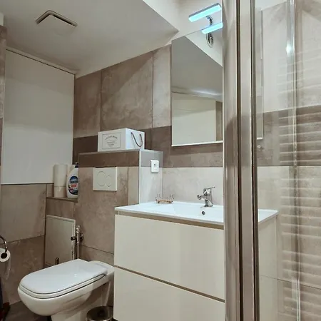 Les Domes By Guys Apartament